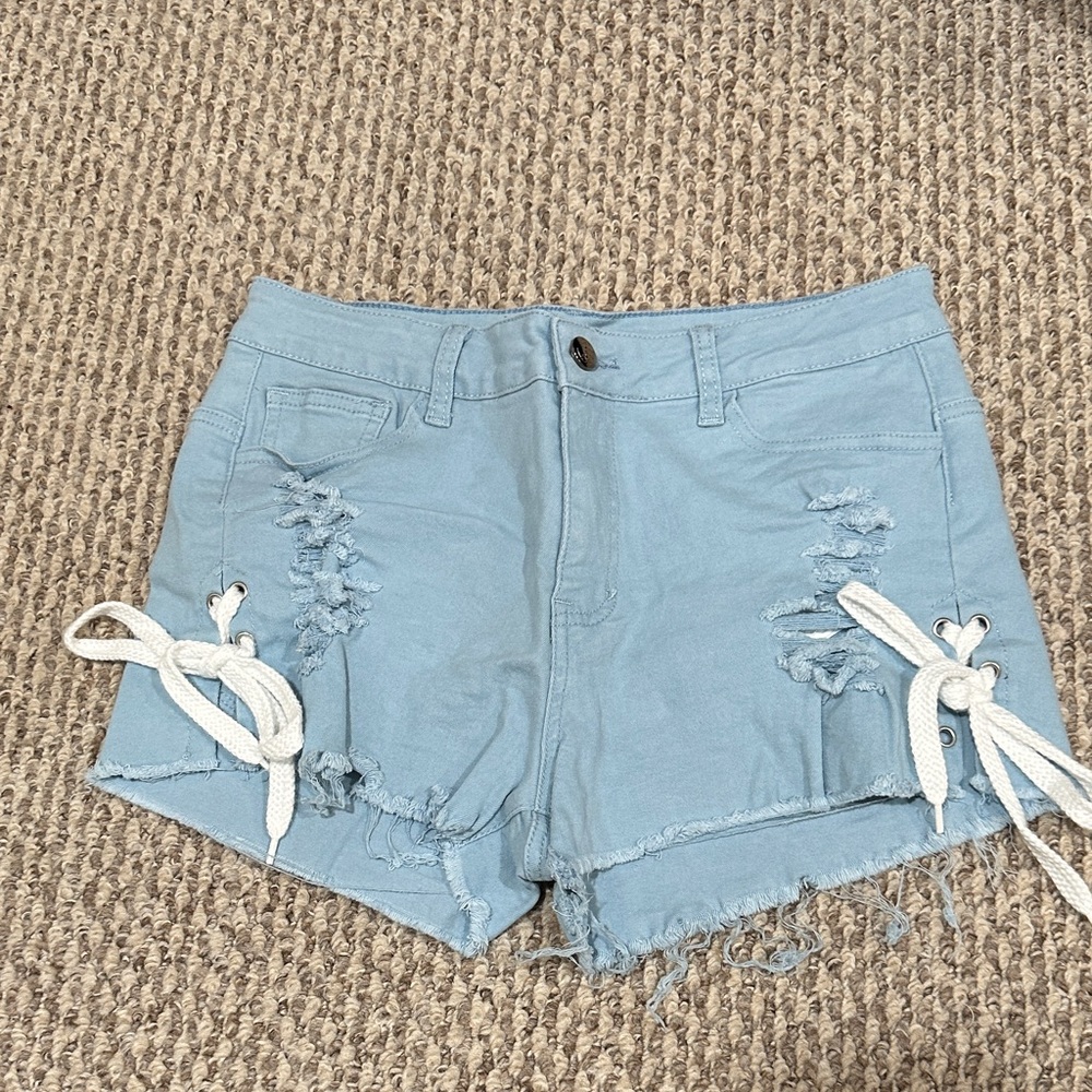 Stylish Blue Distressed Women Shorts